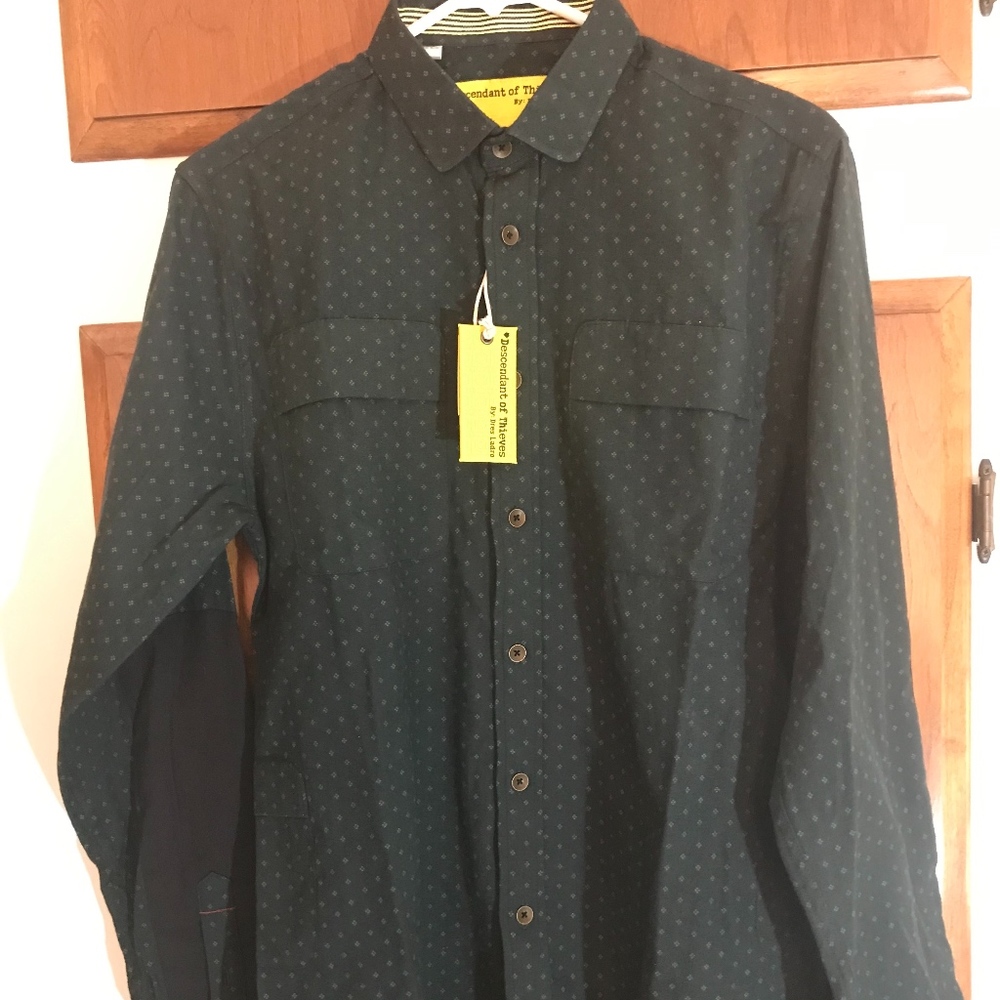 BRAND NEW Green Descendant of Thieves Button Down